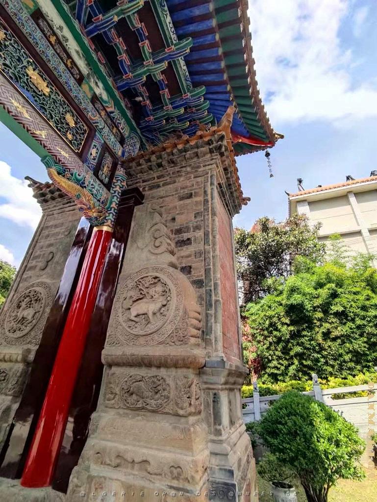 KUNMING - Temple YUANTONG - 12.jpg